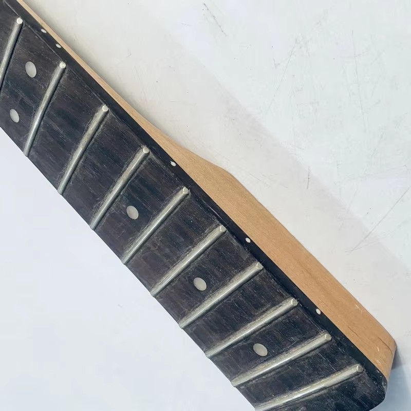 LN860 Linkerhand Echte en orig - Bass Guitar Fretless recensie en prijs