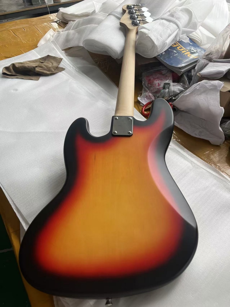 Gratis levering van hoogwaardi - Bass Guitar Fretless recensie en prijs
